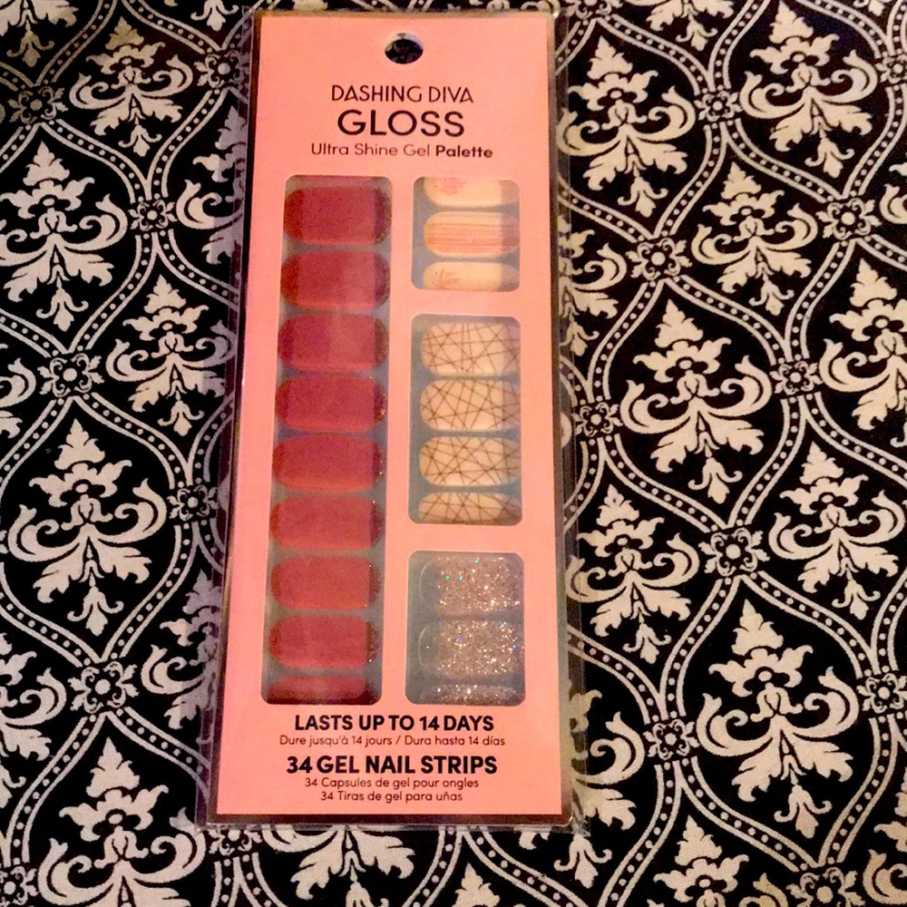 Dashing Diva Gel Nail Strips